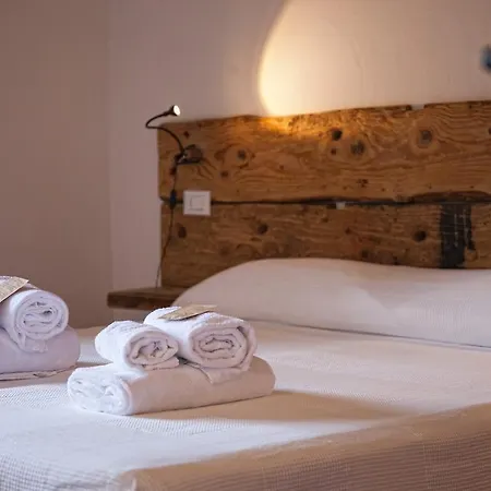 Podere Casella Farm stay *